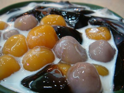 [愛玉之夢遊仙草]--一定要加奶油球喔!!滋味啵棒~~