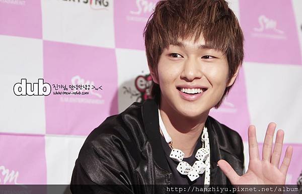 onew-8