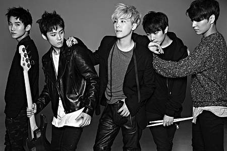 FTISLAND21.jpg