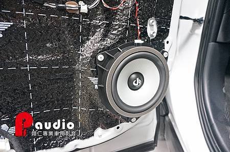 TOYOTA RAV4音響升級+車門隔音工程
