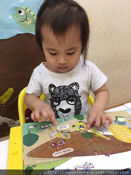 貝親-小手點讀有聲書（交通工具）_25.jpg