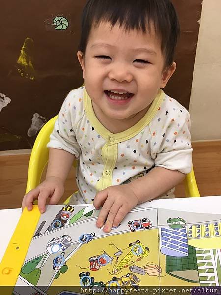 貝親-小手點讀有聲書（交通工具）_35.jpg