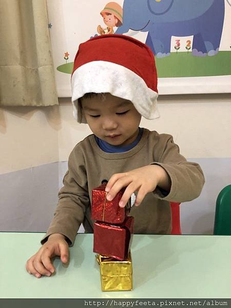 幼寶班～聖誕老人堆禮物🎁_26.jpg