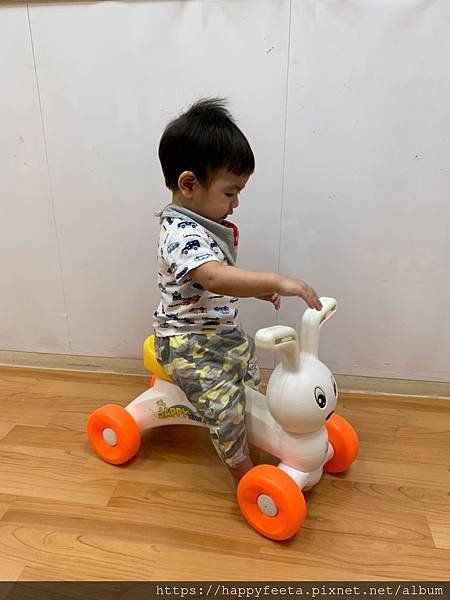 白🐰班～兔兔滑步車_200518_0005.jpg