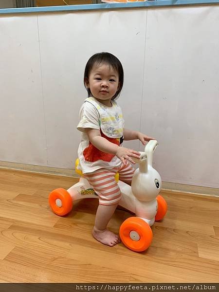 白🐰班～兔兔滑步車_200518_0022.jpg