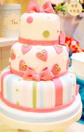 Kitchen-Cake-50x1024_副本