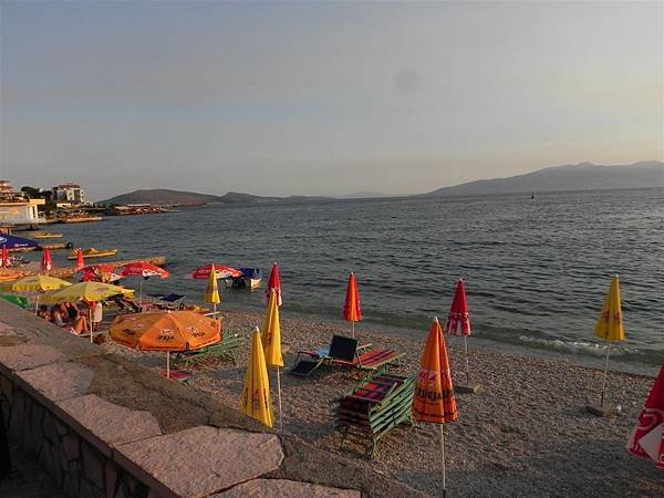 Saranda 的濱海大道 (6)