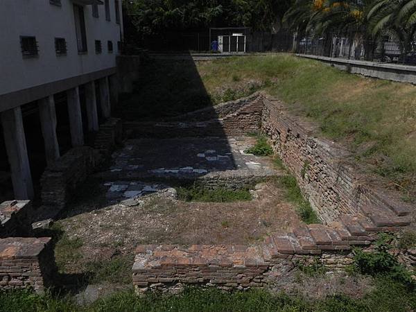 Roman Bath (4)
