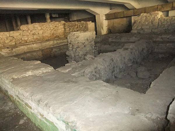 Roman Bath (8)