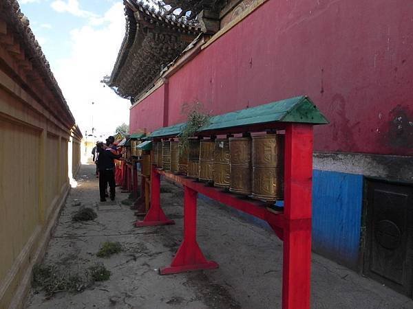 甘丹寺 (11).JPG