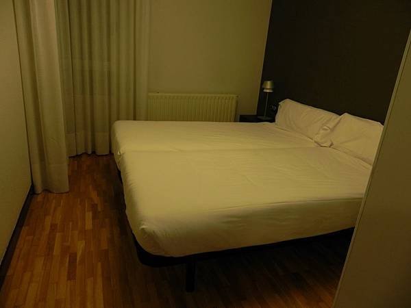 Suites Sercotel Mendebaldea (6).JPG