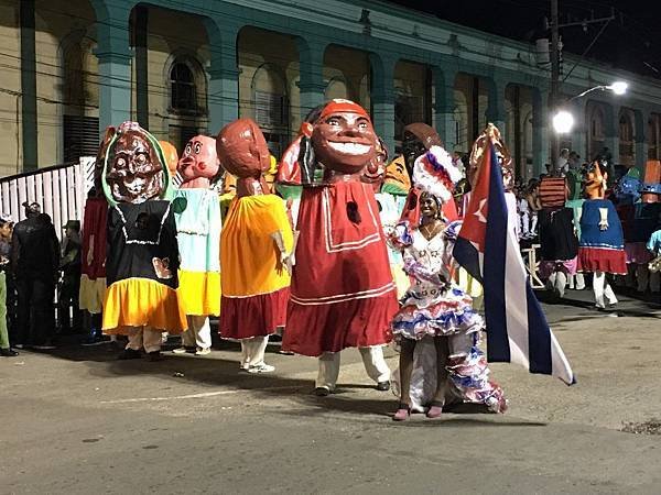 Carnival parade (5).JPG