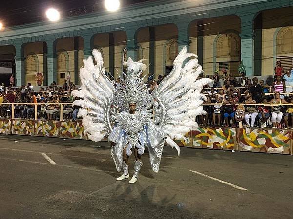 Carnival parade (6).JPG