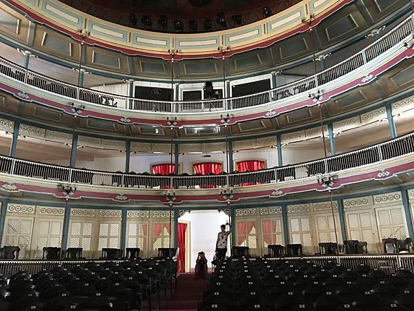 Teatro la Caridad (2).JPG
