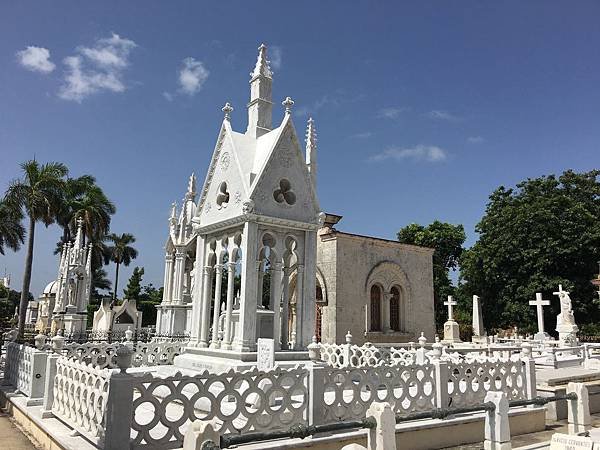 Necrópolis Cristóbal Colón (7).JPG