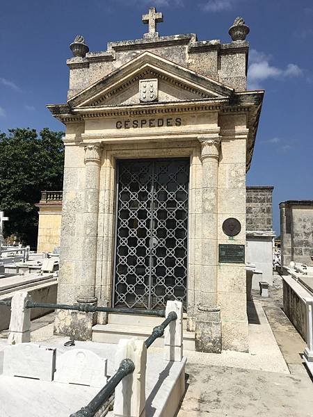 Necrópolis Cristóbal Colón (8).JPG