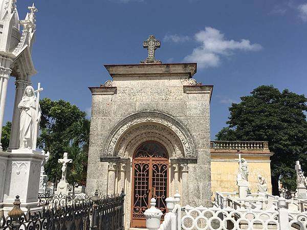 Necrópolis Cristóbal Colón (9).JPG