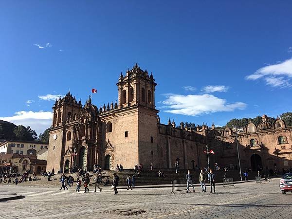 Cusco Cathedral (3).JPG