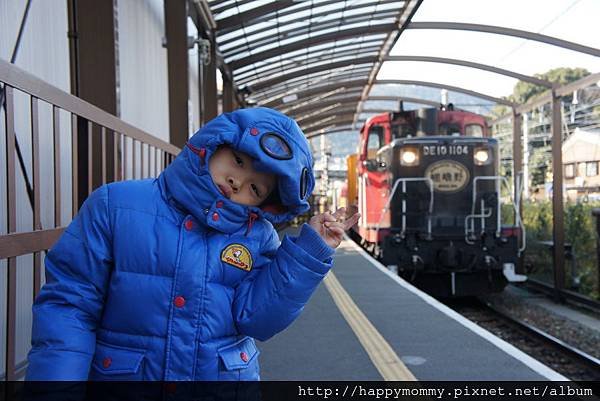 2012.12.25 京都 嵯峨觀光小火車 嵐山電車 金閣寺 (22)