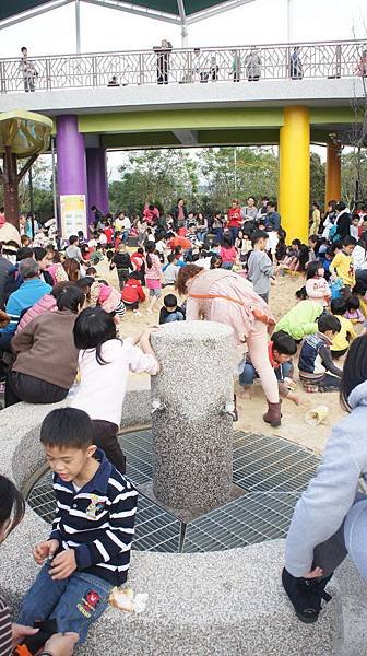 2015.01.18 台北兒童新樂園 (100).JPG