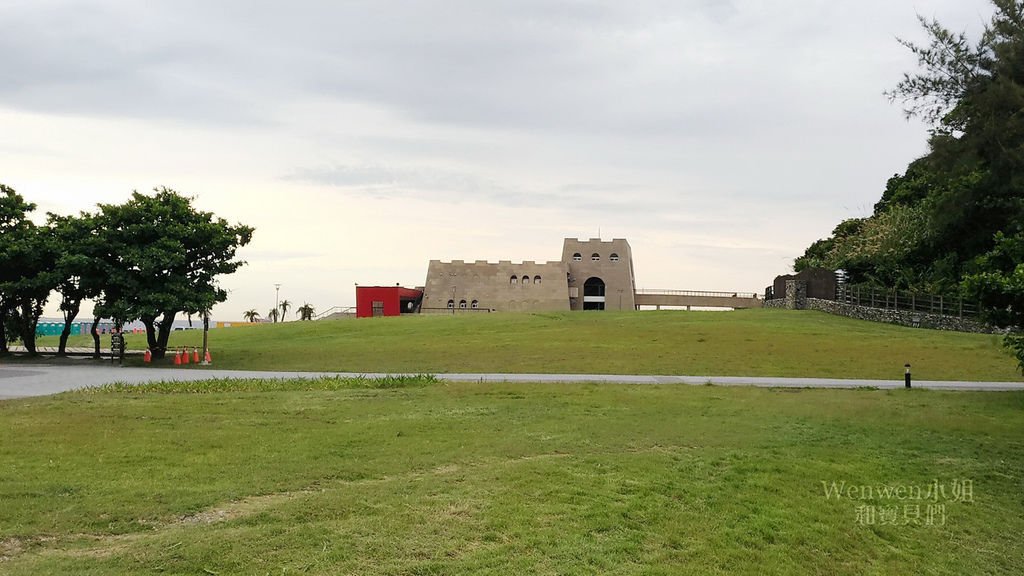 2018.07.05 基隆親子景點 和平島公園 海水浴場 地質公園 (5).jpg