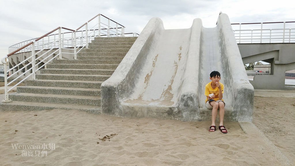 2018.07.05 基隆親子景點 和平島公園 海水浴場 地質公園 (14).jpg