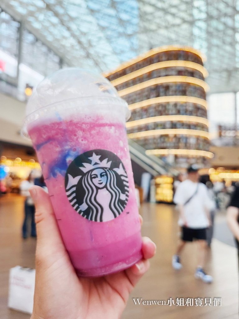 首爾江南景點Coex Mall星空圖書館  韓國星冰樂獨角獸口味 (3).jpg
