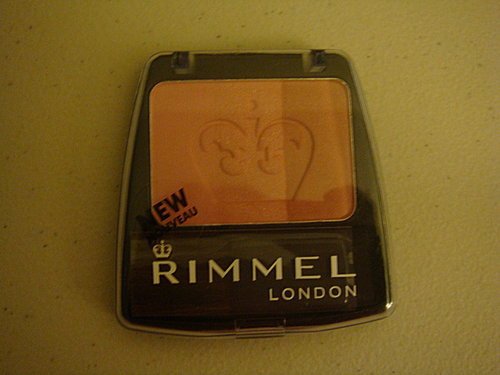 Rimmel Lasting Finish 014 Winter Glow 1.jpg