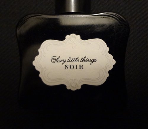 Victoria&apos;s Secret Sexy Little Things Noir 香水 3.jpg