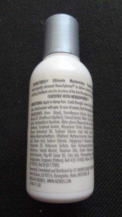 Nexxus Humectress Ultimate Moisturizing Conditioner 4.JPG