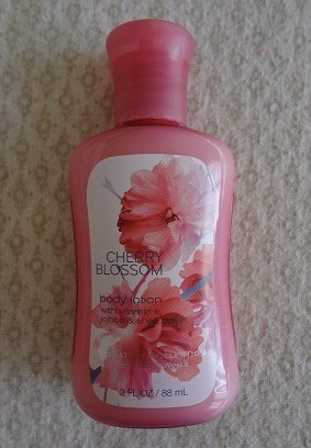 Bath &amp; Body Works Body Lotion, Cherry Blossom 2.JPG