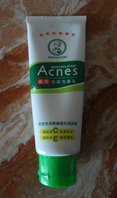 Mentholatum(曼秀雷敦)藥用抗痘洗面乳 1.JPG