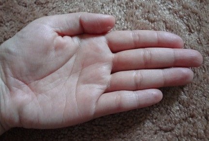 EOS Hand Lotion, Berry Blossom 6.JPG