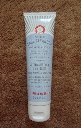 First Aid Beauty Face Cleanser 1.JPG