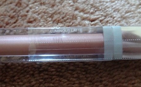 Maybelline Colorsensational High Shine Lip Gloss, 50 Luminous Latte 3.JPG