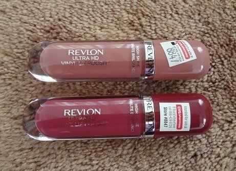 Revlon Ultra HD Vinyl Lip Polish (合照).JPG