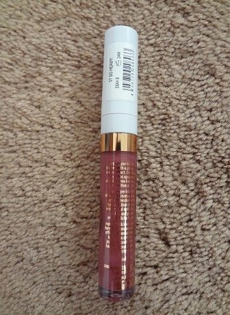 Essence Plumping Nudes Lipgloss, 07 So Heavy! 3.JPG