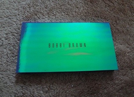 Bobbi Brown Ultra-Violet Eyehadow Palette (2018 Holiday Limited Edition) 6.JPG
