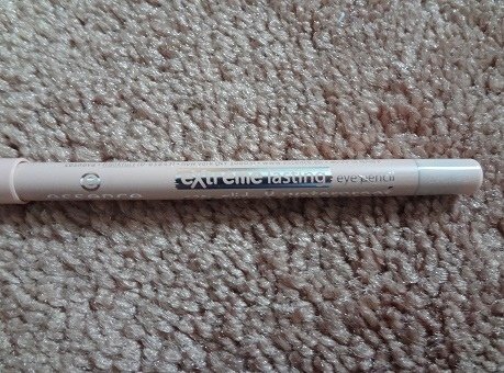 Essence Extreme Lasting Eye Pencil, 06 Silky Nude 2.JPG