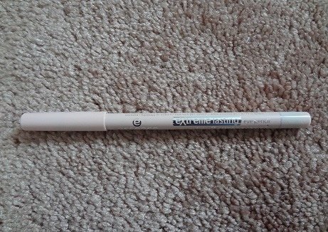 Essence Extreme Lasting Eye Pencil, 06 Silky Nude 1.JPG