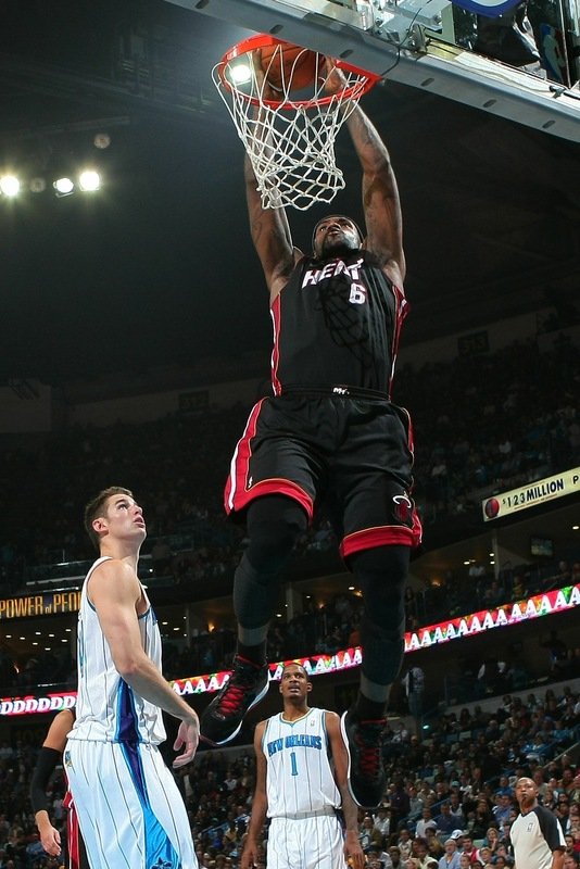 da635573b331f74f7a30a657e1871ef4-getty-103889078cg001_miami_heat_v.jpg