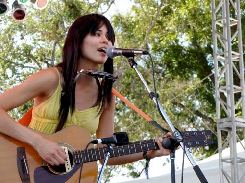 harmonica women-005