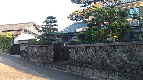 民宿登山步道2.jpg