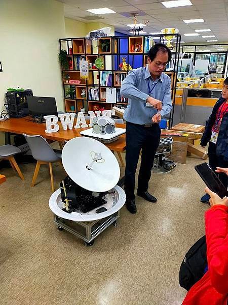 產業新手村_見學團_無線通訊_龍華科大_川升企業參訪
