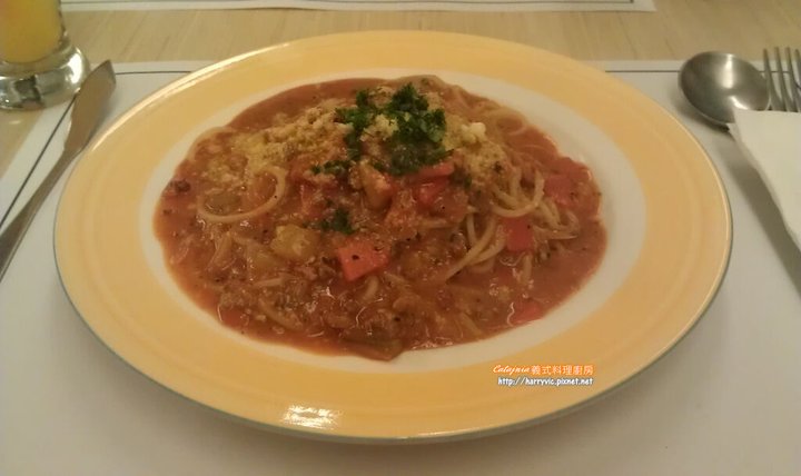 茄汁肉醬義大利麵