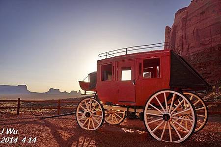 04 14 Monument Valley sunrise (133).JPG