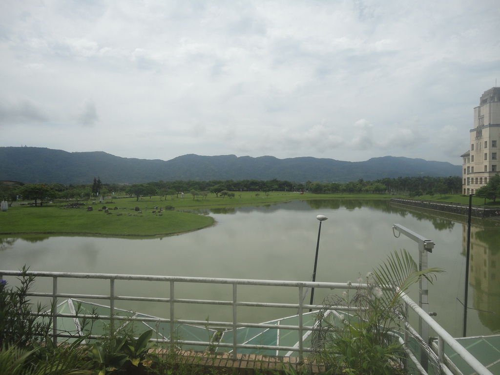 雲山水東華大學