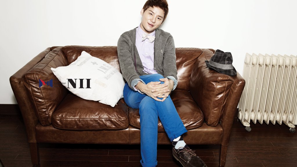 _Wallpaper_2011FALL_11fw_nii_02_1600.jpg