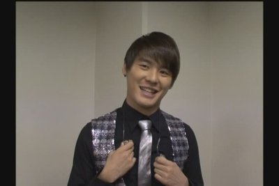 [FeelingTVXQ]Tohoshinki 4th live tour ~The Secret Code~ FINAL in TOKYO DOME backstage[(045404)20-56-01].JPG