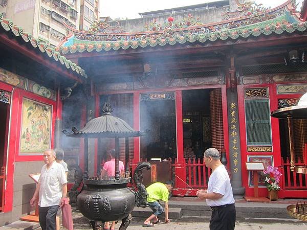 左1關公